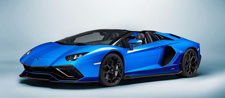 Can you name the supercar featured in this image?